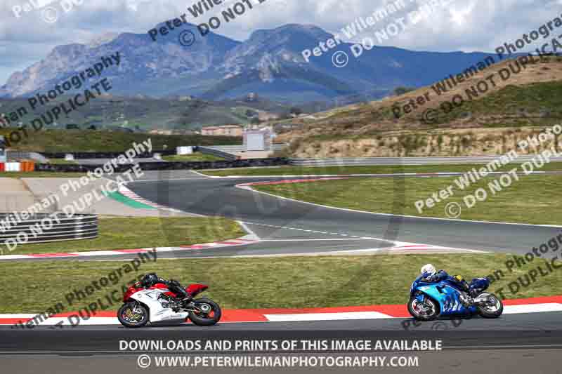 cadwell no limits trackday;cadwell park;cadwell park photographs;cadwell trackday photographs;enduro digital images;event digital images;eventdigitalimages;navarra;no limits trackdays;peter wileman photography;racing digital images;trackday digital images;trackday photos